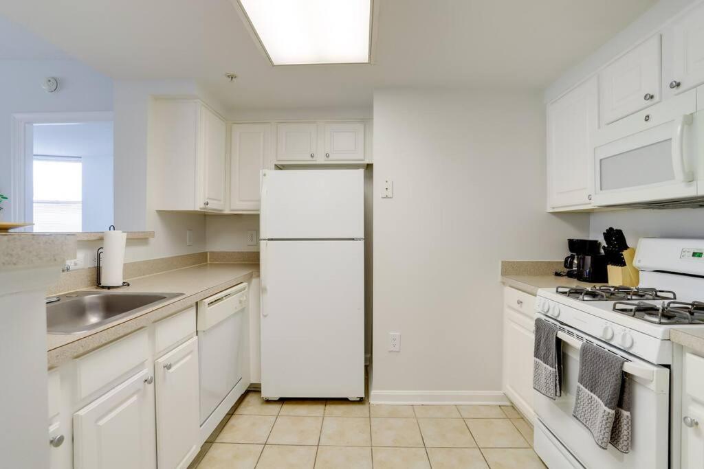 Fantastic 2 Bedroom Condo At Ballston With Gym Arlington Esterno foto